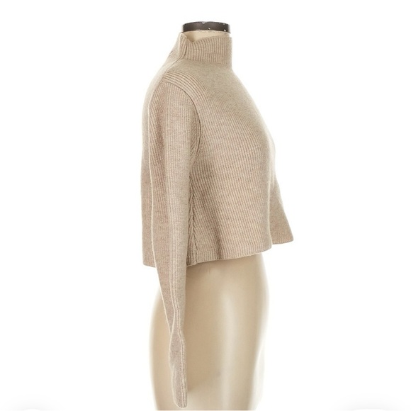 Robertson & Rodeo Sweaters - ROBERTSON + RODEO Beige Mock Neck Crop Long Sleeve Sweater Size Medium